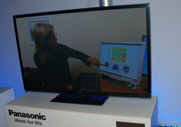 AV Blog CES2012 Panasonic TX-P50ST50 Plasma